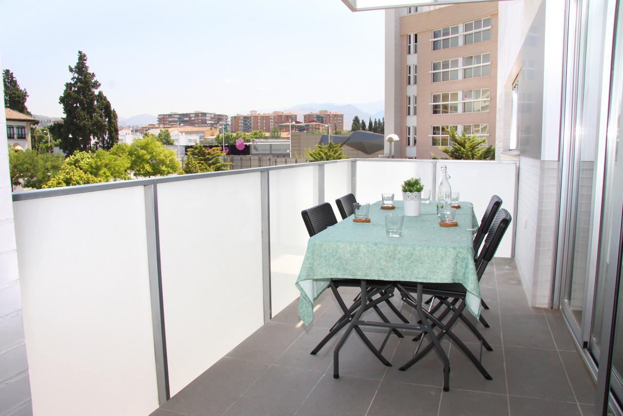 Ciencias Forum Apartment by A3Rentals Granada Exterior foto